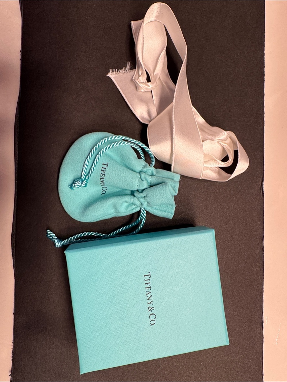 Tiffany & Co. Robin's Egg Blue Jewelry Pouch and box with White Satin Ribbon